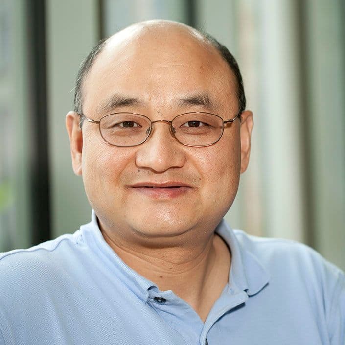 Portrait of Dr. Xudong Fan